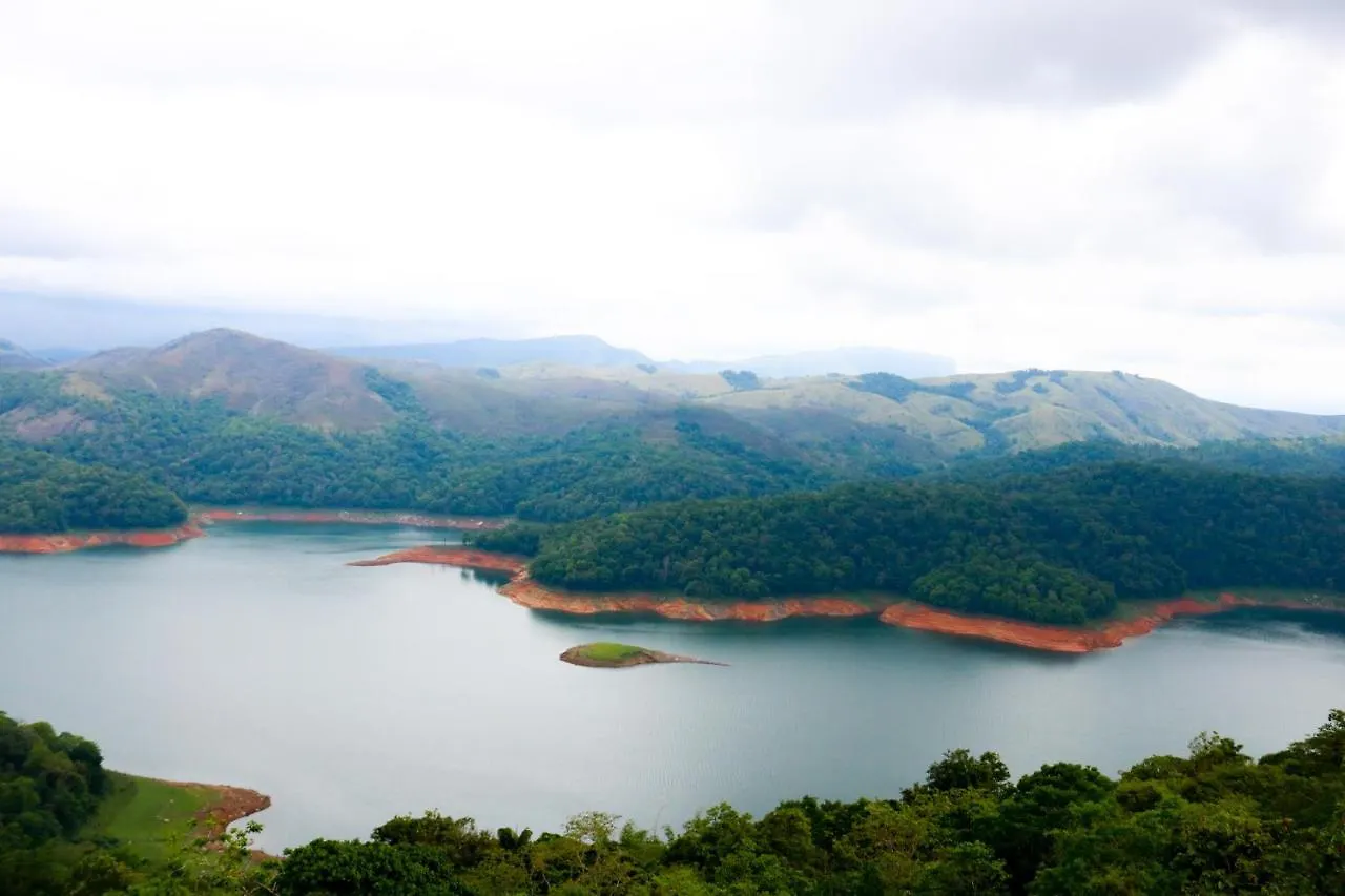 Mountain Breeze Villa And Homestay Idukki